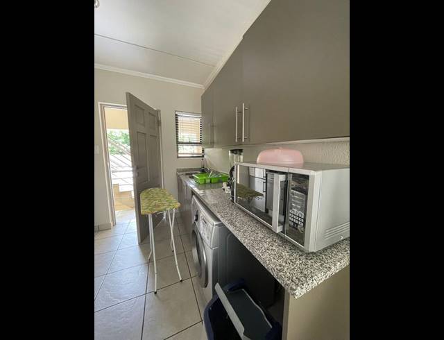 1 BEDROOM APARTMENT FOR SALE IN BEVERLEY